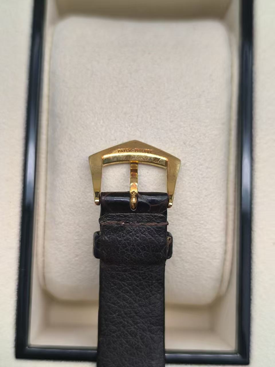 Patek Philippe 5022J-001 detail 5