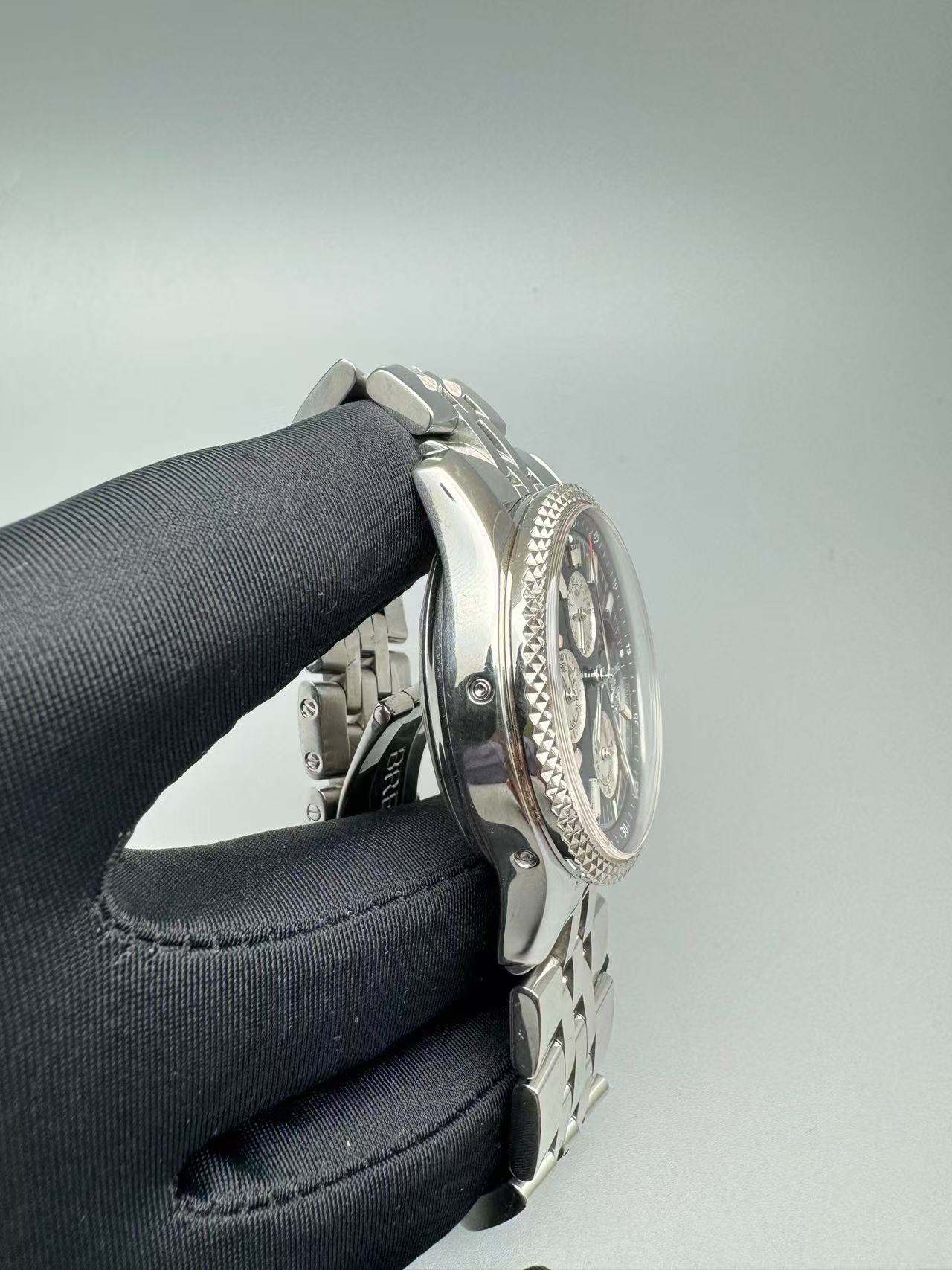 Breitling P1936212 / C730 detail 1