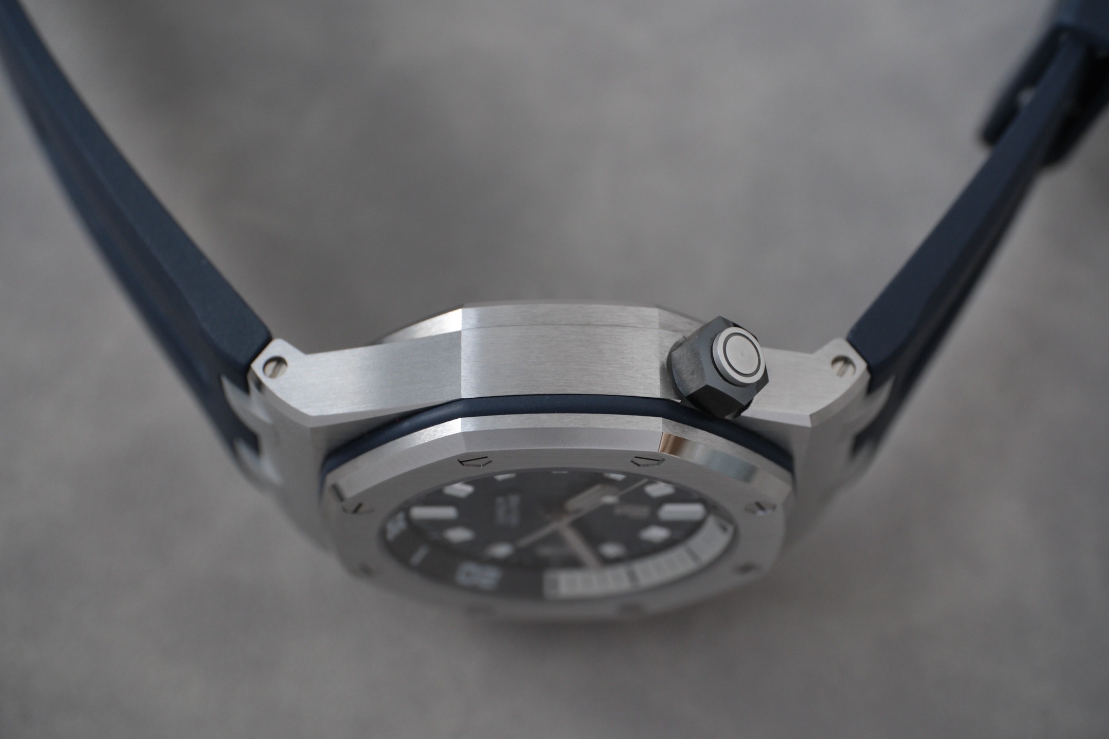 Audemars Piguet 15720ST.OO.A027CA.01 detail 4