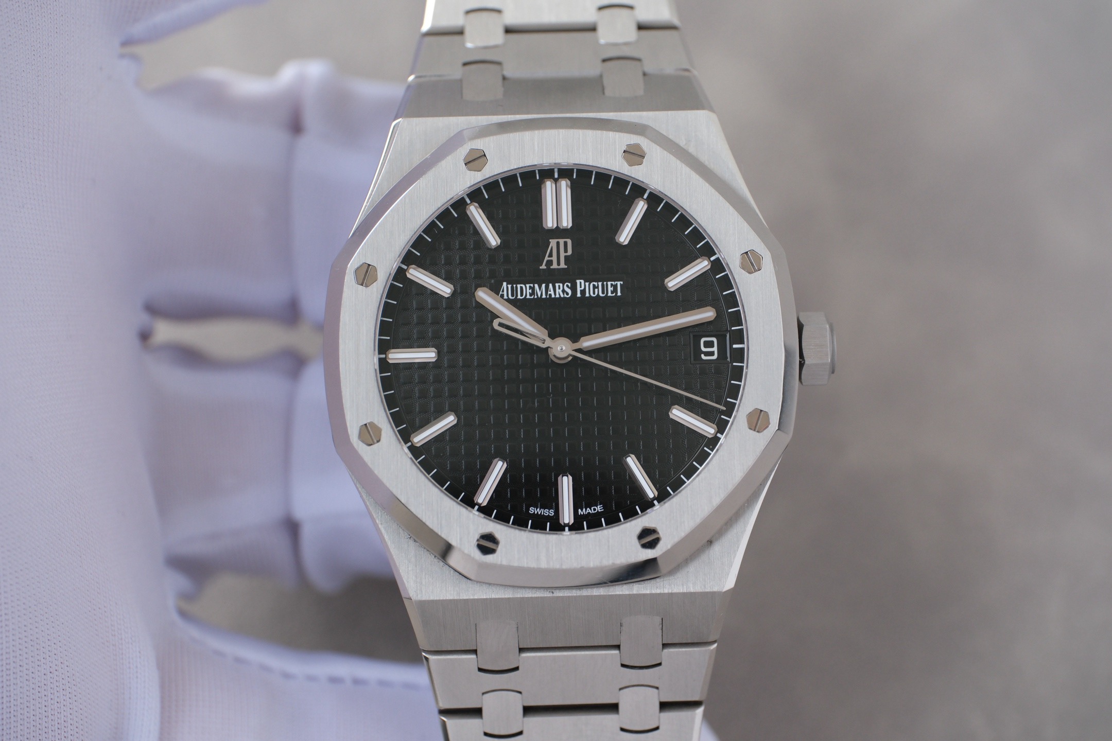 Audemars Piguet 15500ST.OO.1220ST.03 detail 2