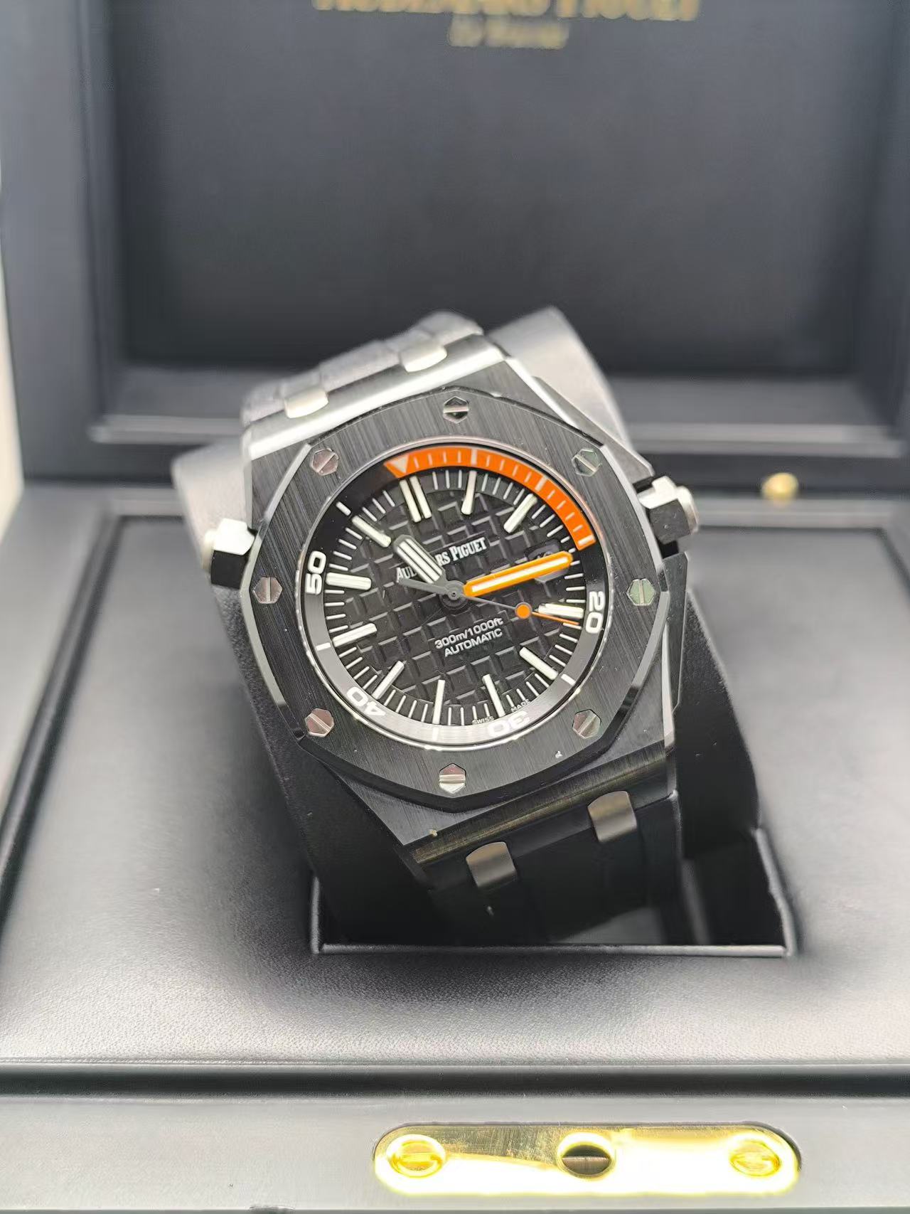 Audemars Piguet 15707CE.00.A002CA.01