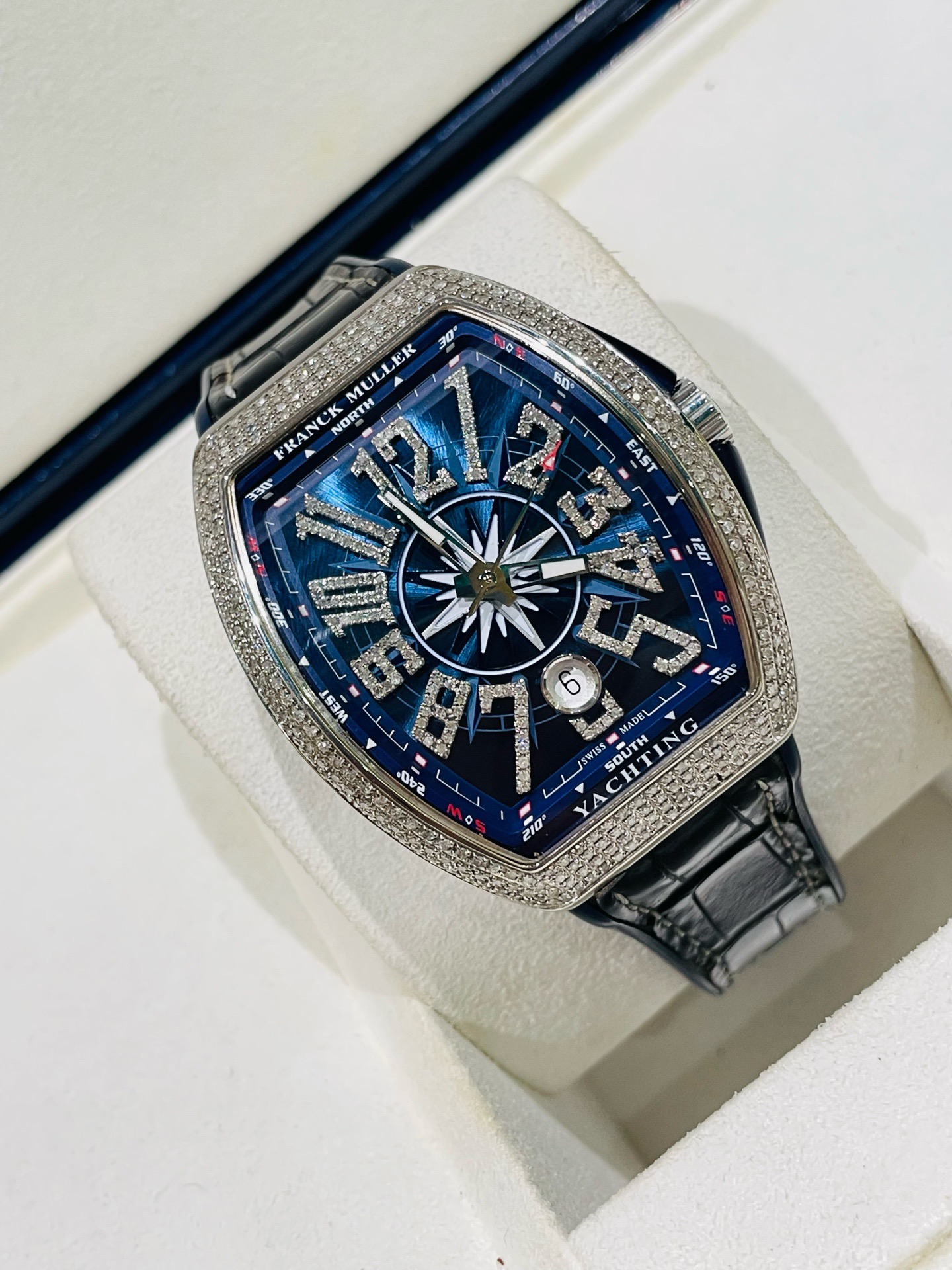 Franck Muller V 45 SC DT YACHTING detail 3