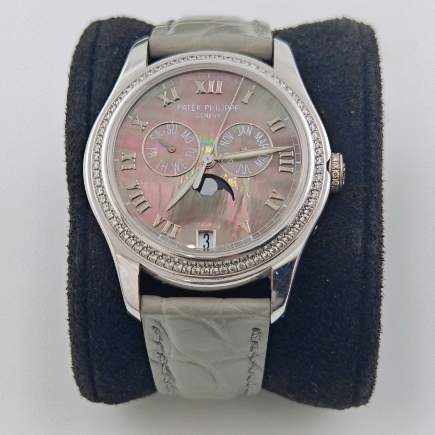 Patek Philippe 4936G-001