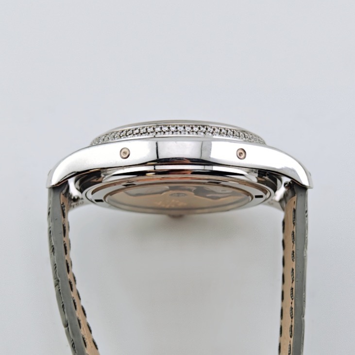 Patek Philippe 4936G-001 detail 5