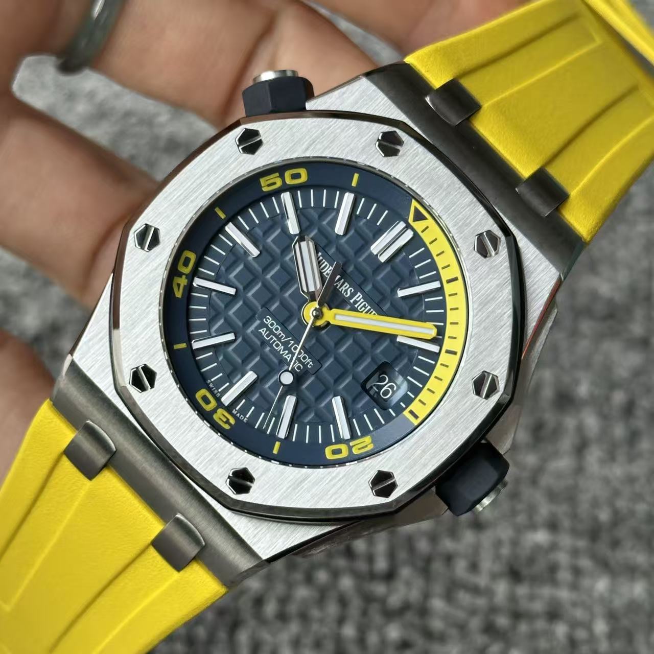 Audemars Piguet 15710ST.OO.A027CA.01 detail 3