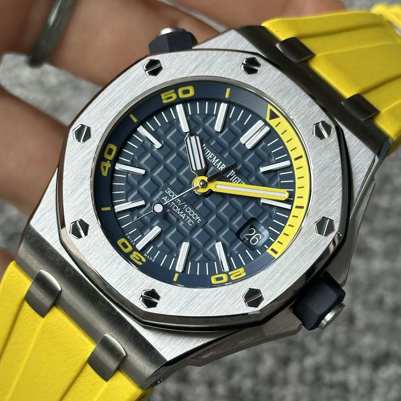 Audemars Piguet 15710ST.OO.A027CA.01 detail 1