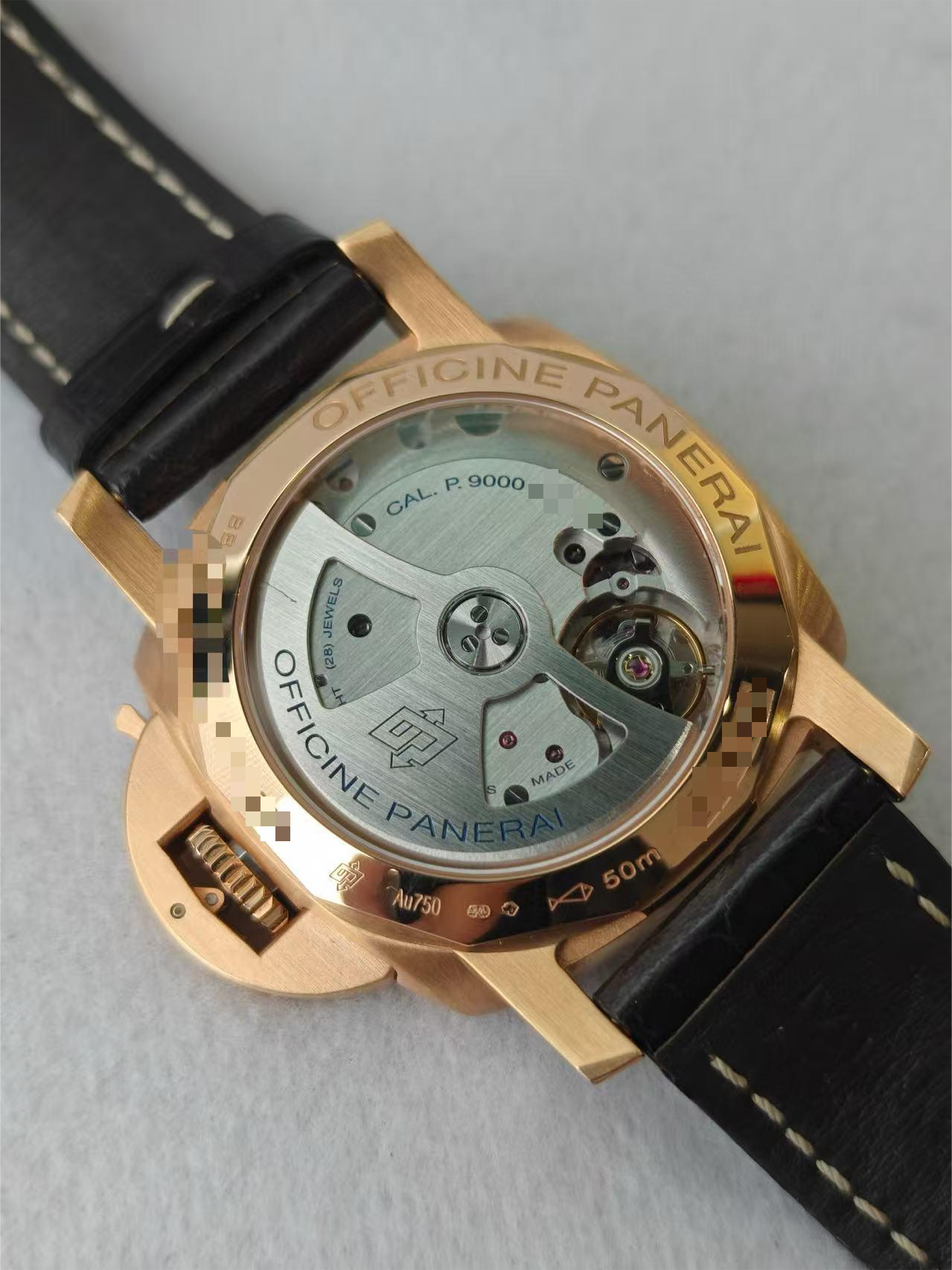 Panerai PAM00393 detail 4