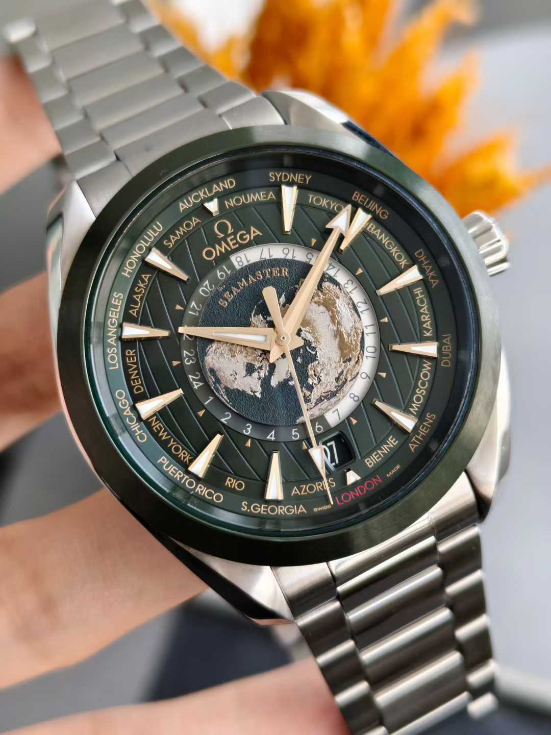 Omega 220.30.43.22.10.001