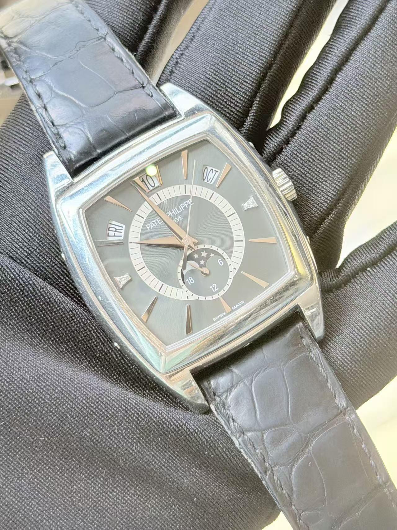 Patek Philippe 5135P-001 detail 1