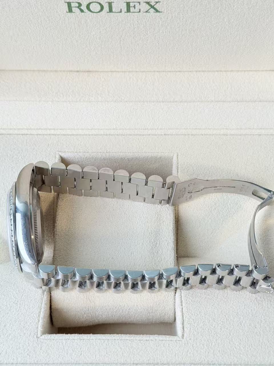 Rolex 118346 detail 6