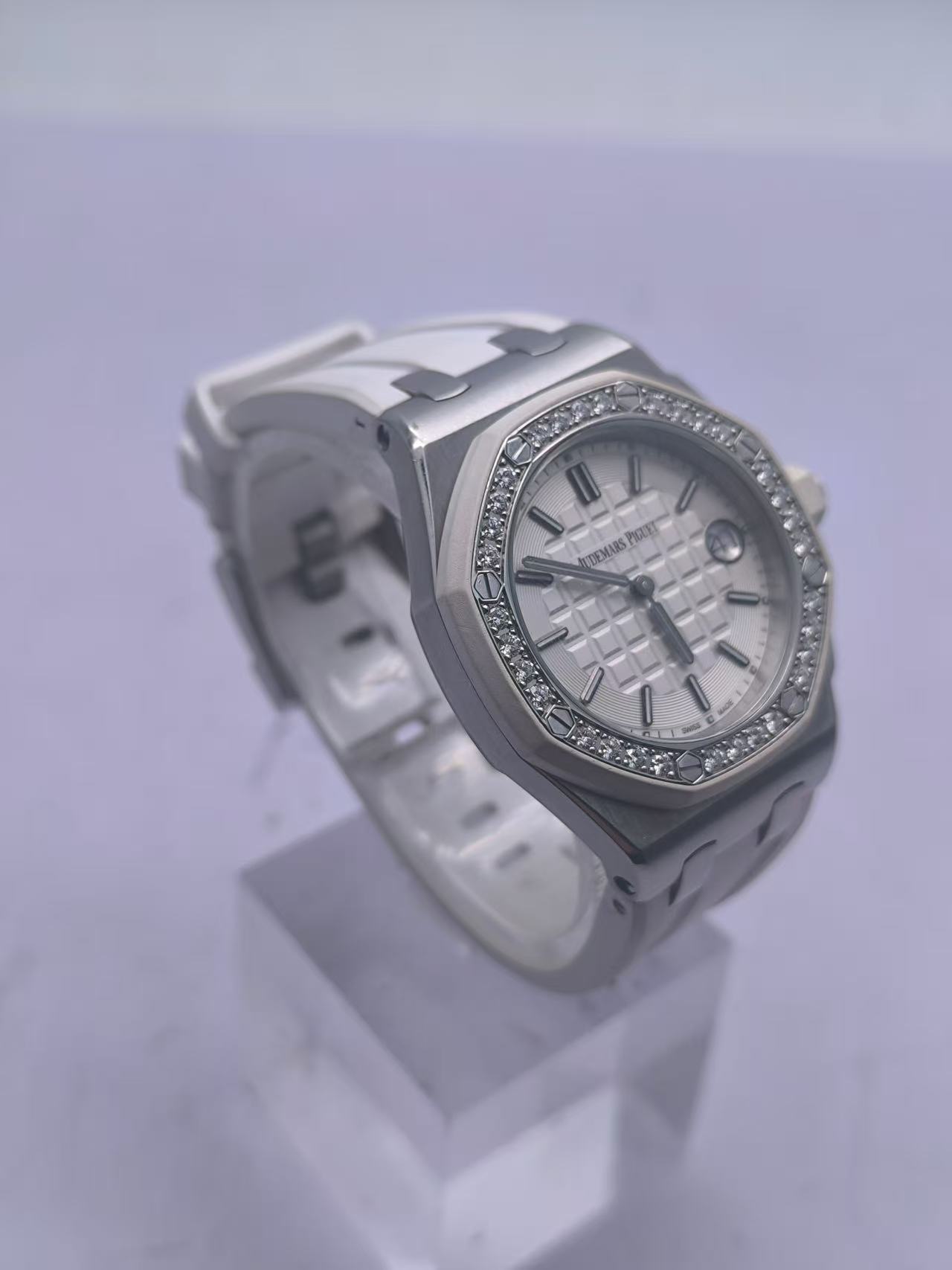 Audemars Piguet 67540sk.ZZ.A010CA.01 detail 2