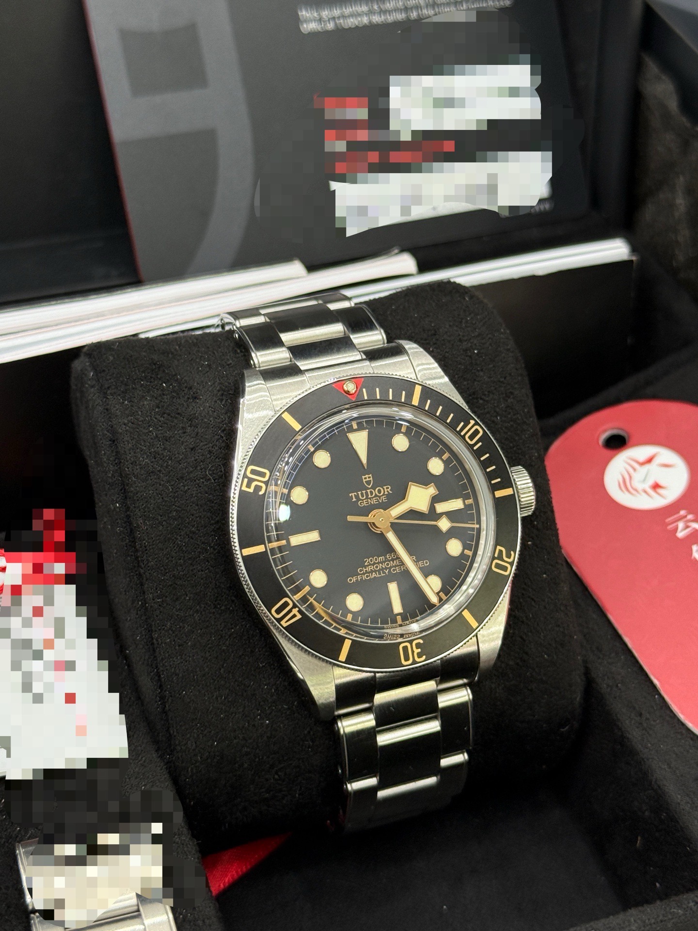 Tudor m79030n-0001