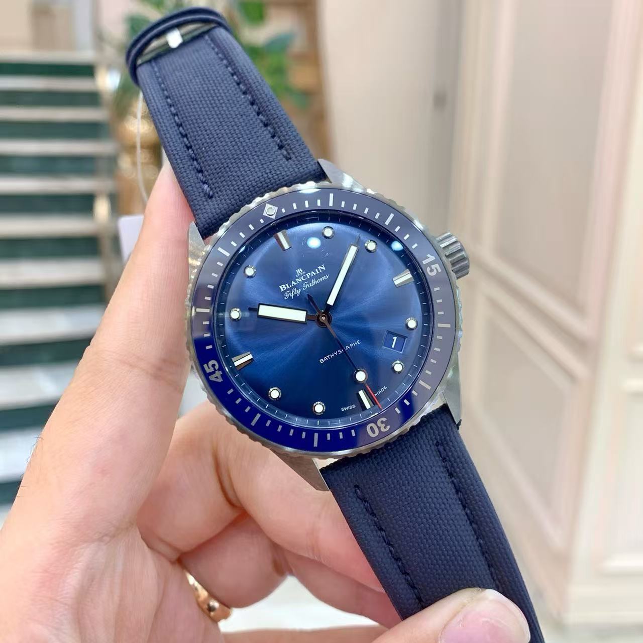 Blancpain 5000 0240 052A detail 1