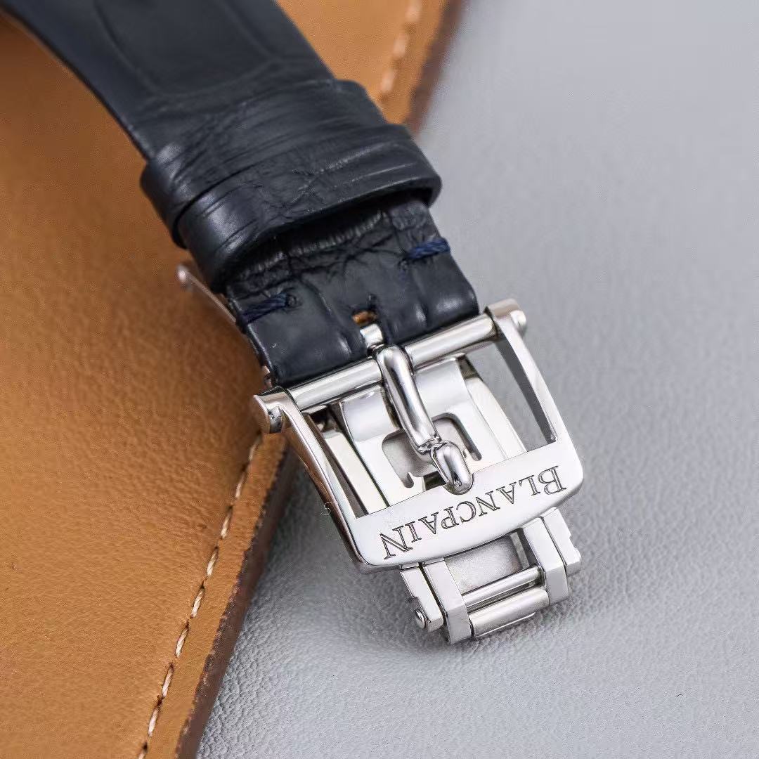 Blancpain 6126-1127-55B detail 2