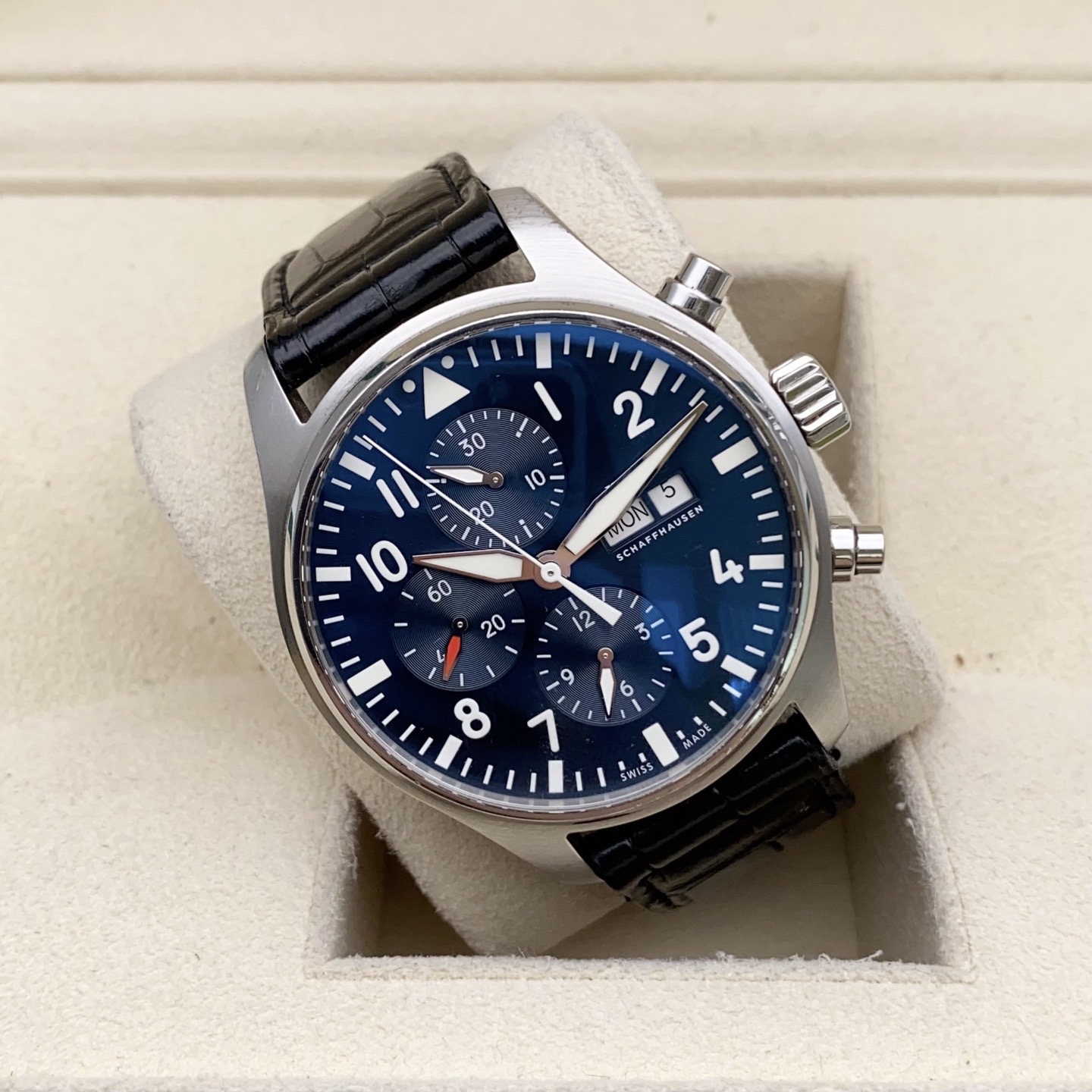 IWC IW377714 detail 2