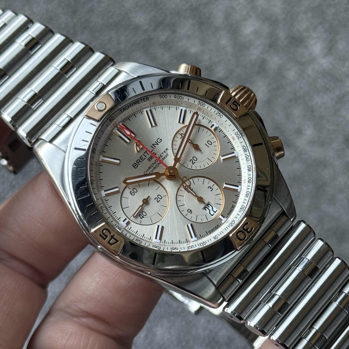 Breitling IB0134101G1A1 detail 2