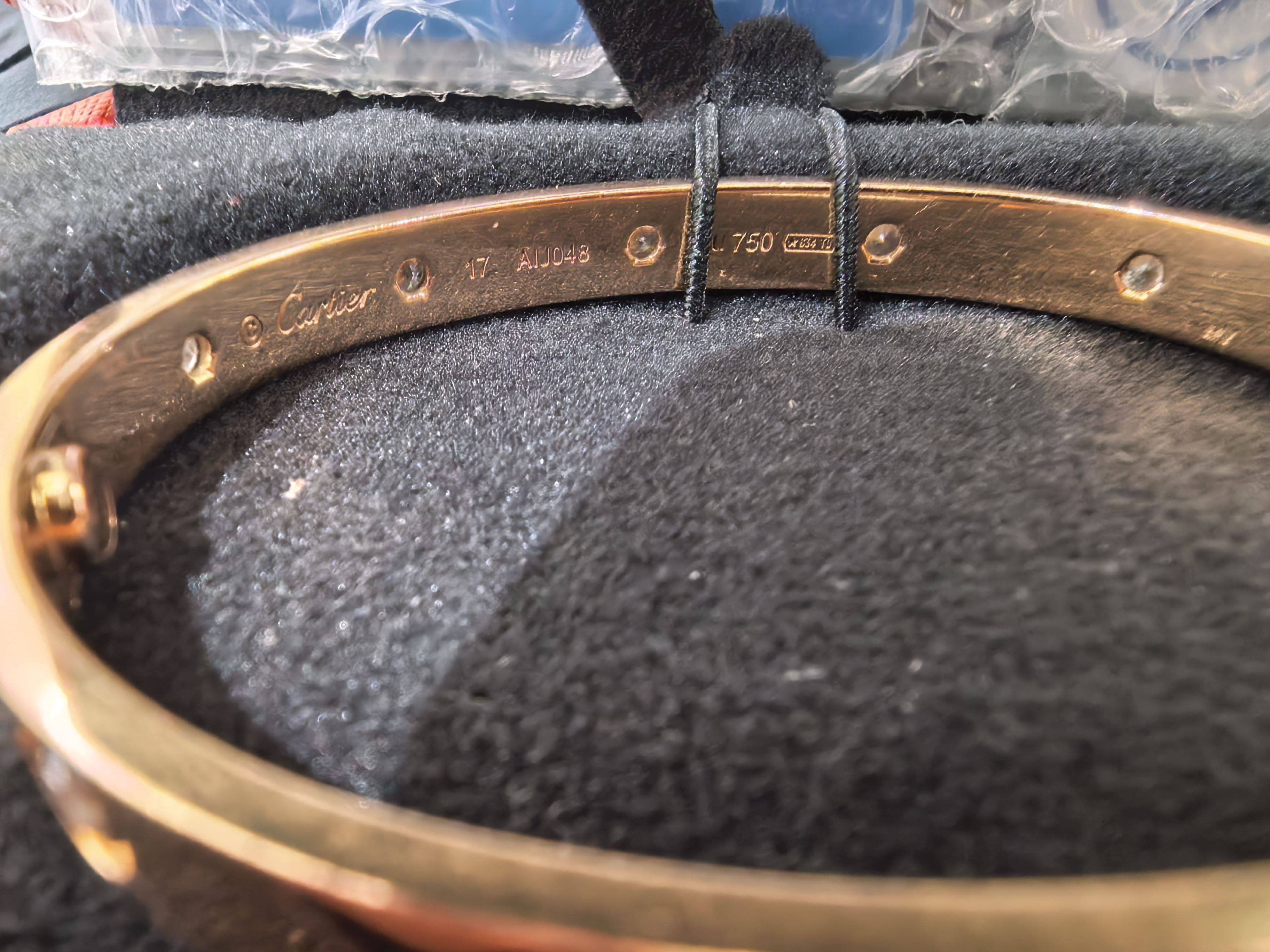 Cartier B6070217 detail 3
