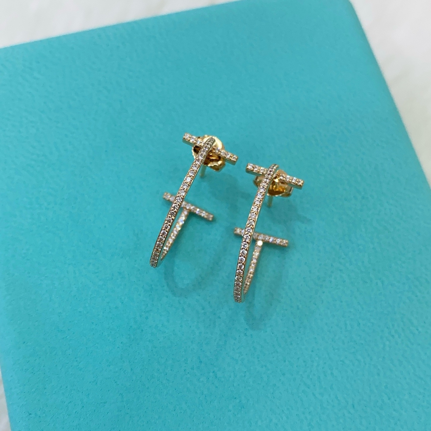 Tiffany detail 1