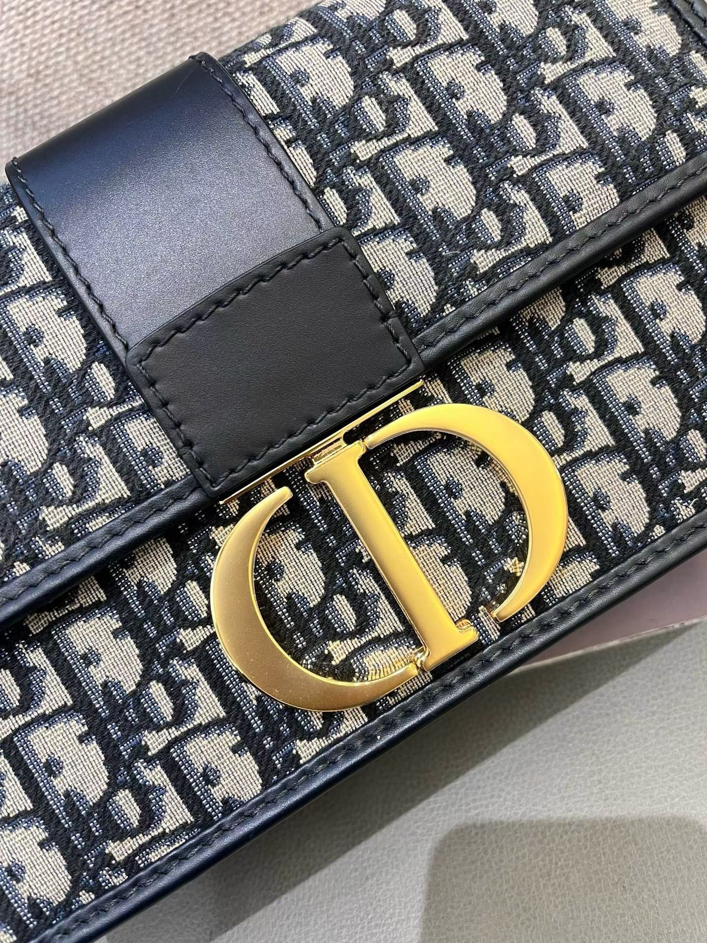 Dior detail 2