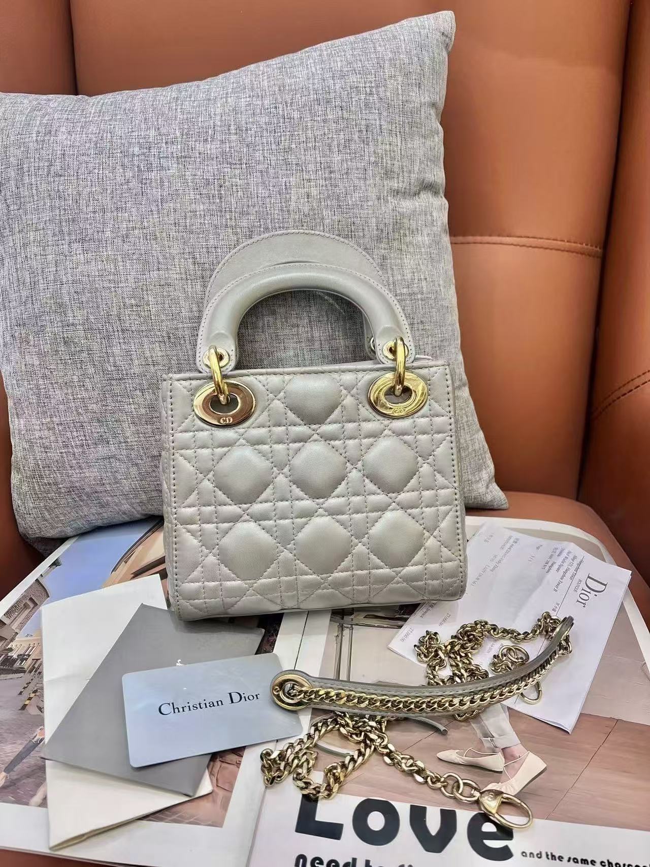Dior detail 1