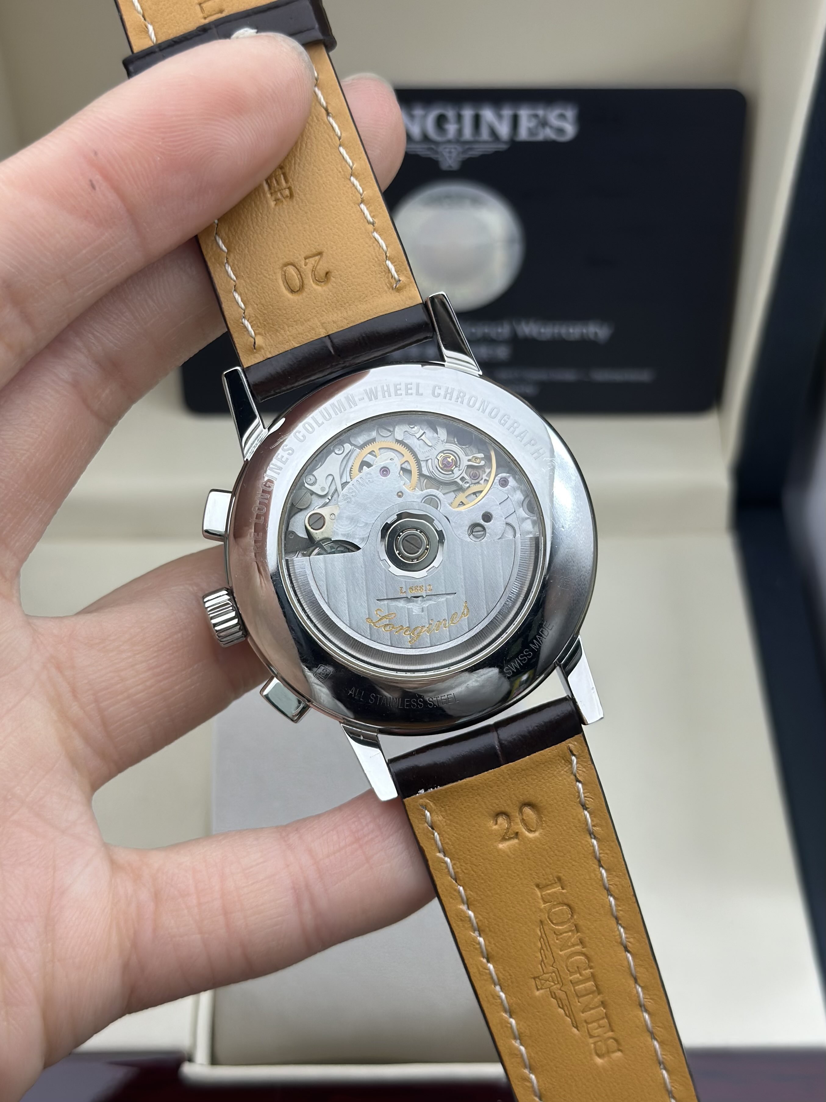 Longines L2.733.4.72.2 detail 6