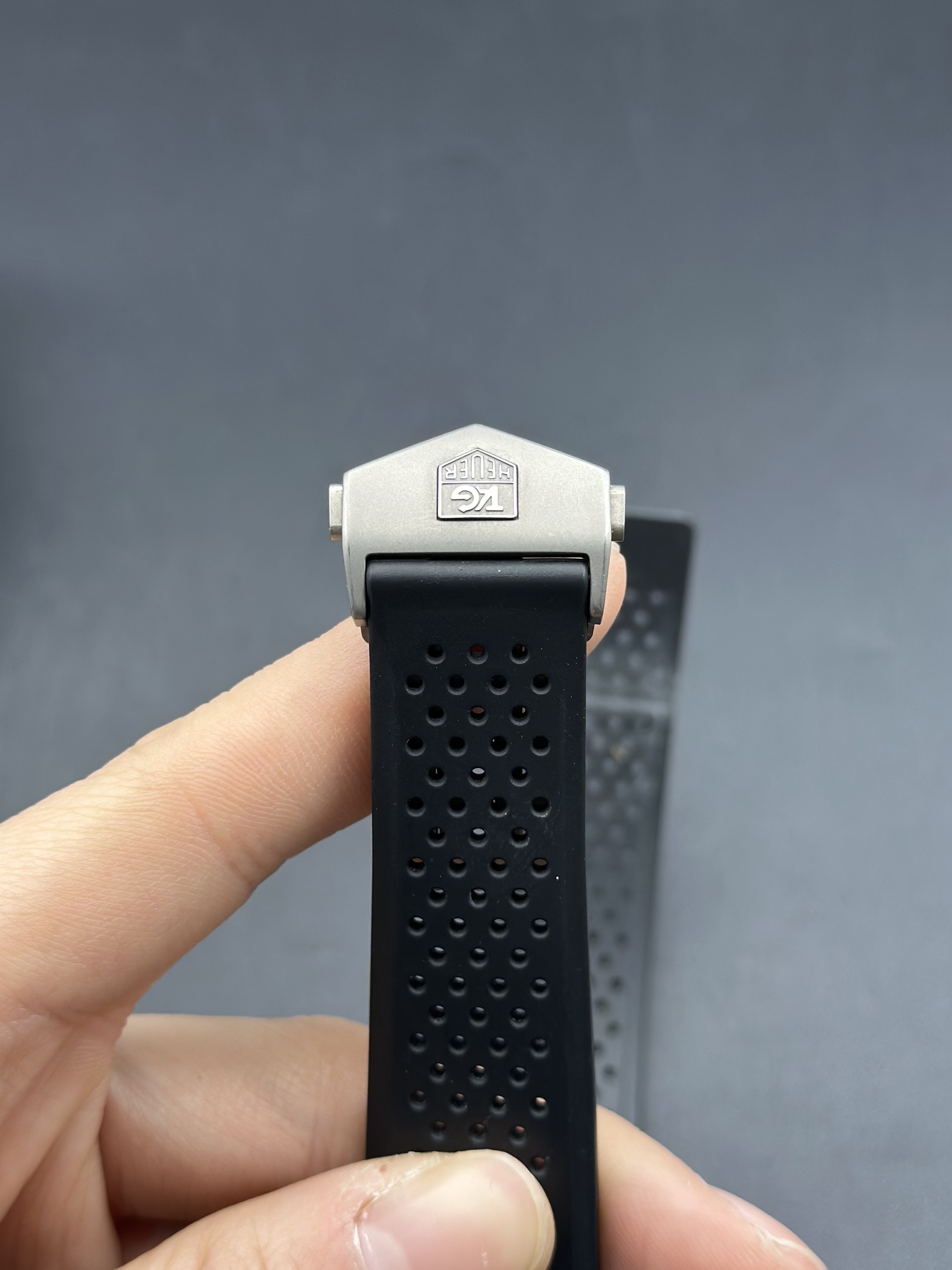 TAG Heuer CAV518B.FT6016 detail 4