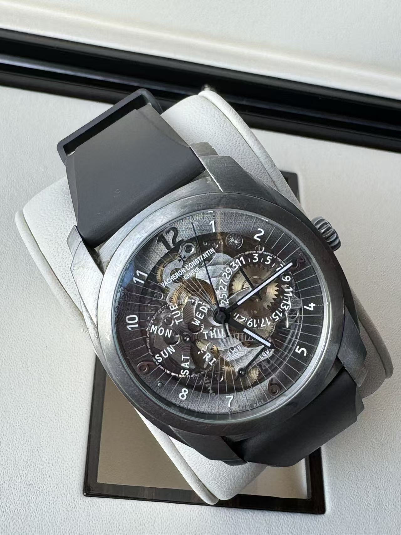 Vacheron Constantin 85050 / 000 T detail 1
