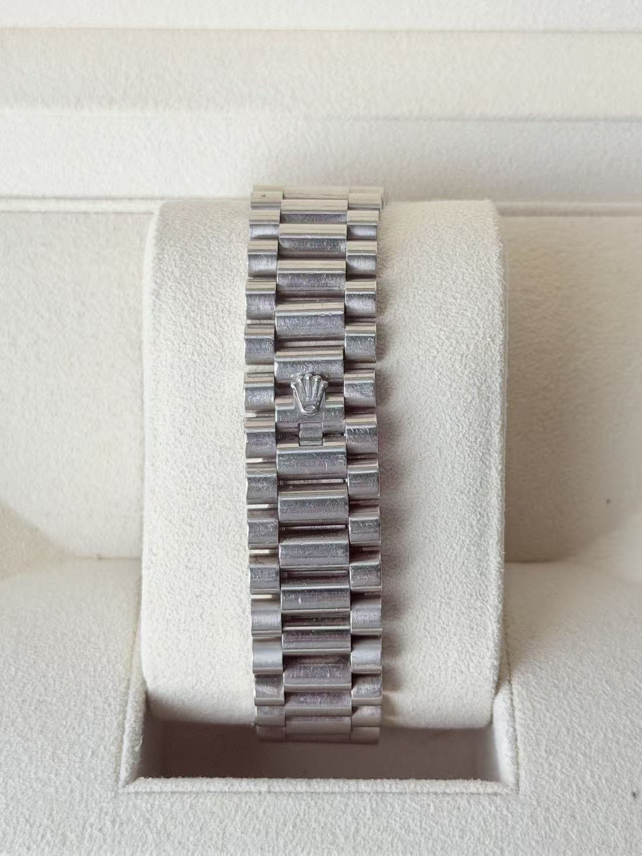 Rolex 228239-83419 detail 3