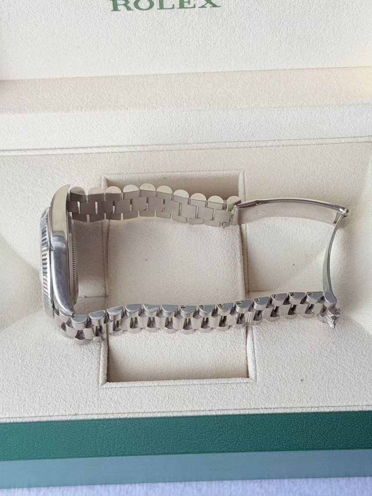 Rolex 228239-83419 detail 4
