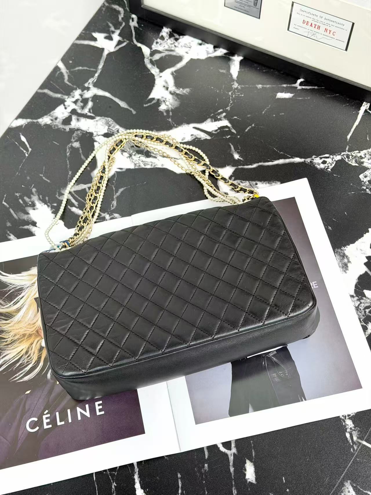 Chanel detail 4