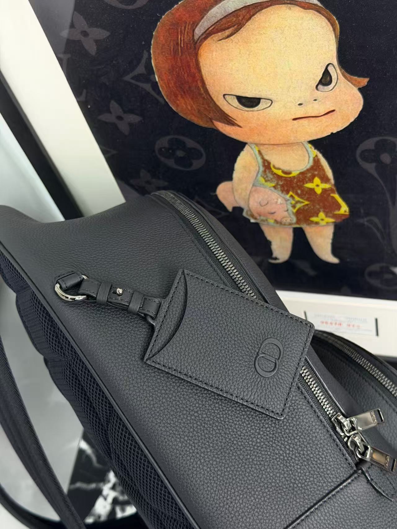 Dior detail 5