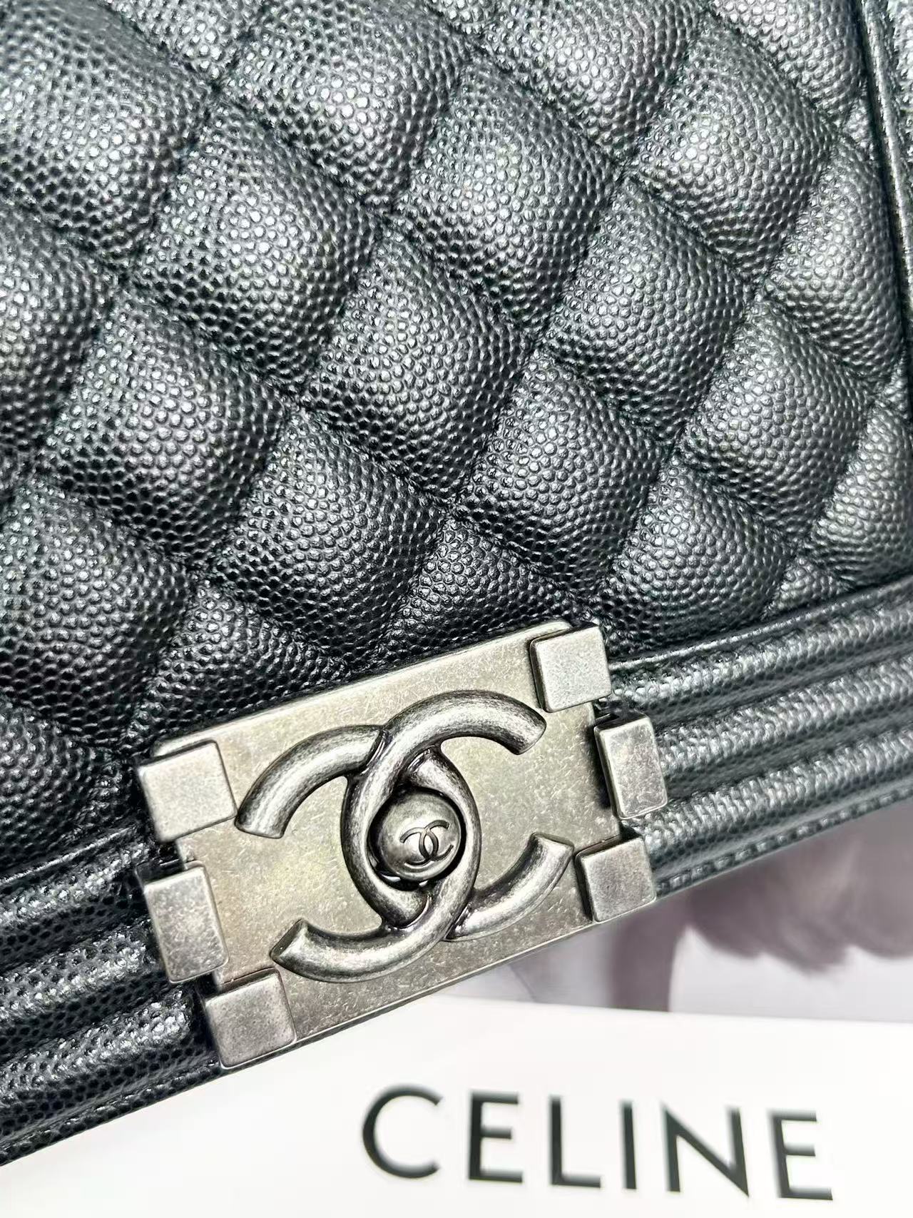 Chanel detail 3