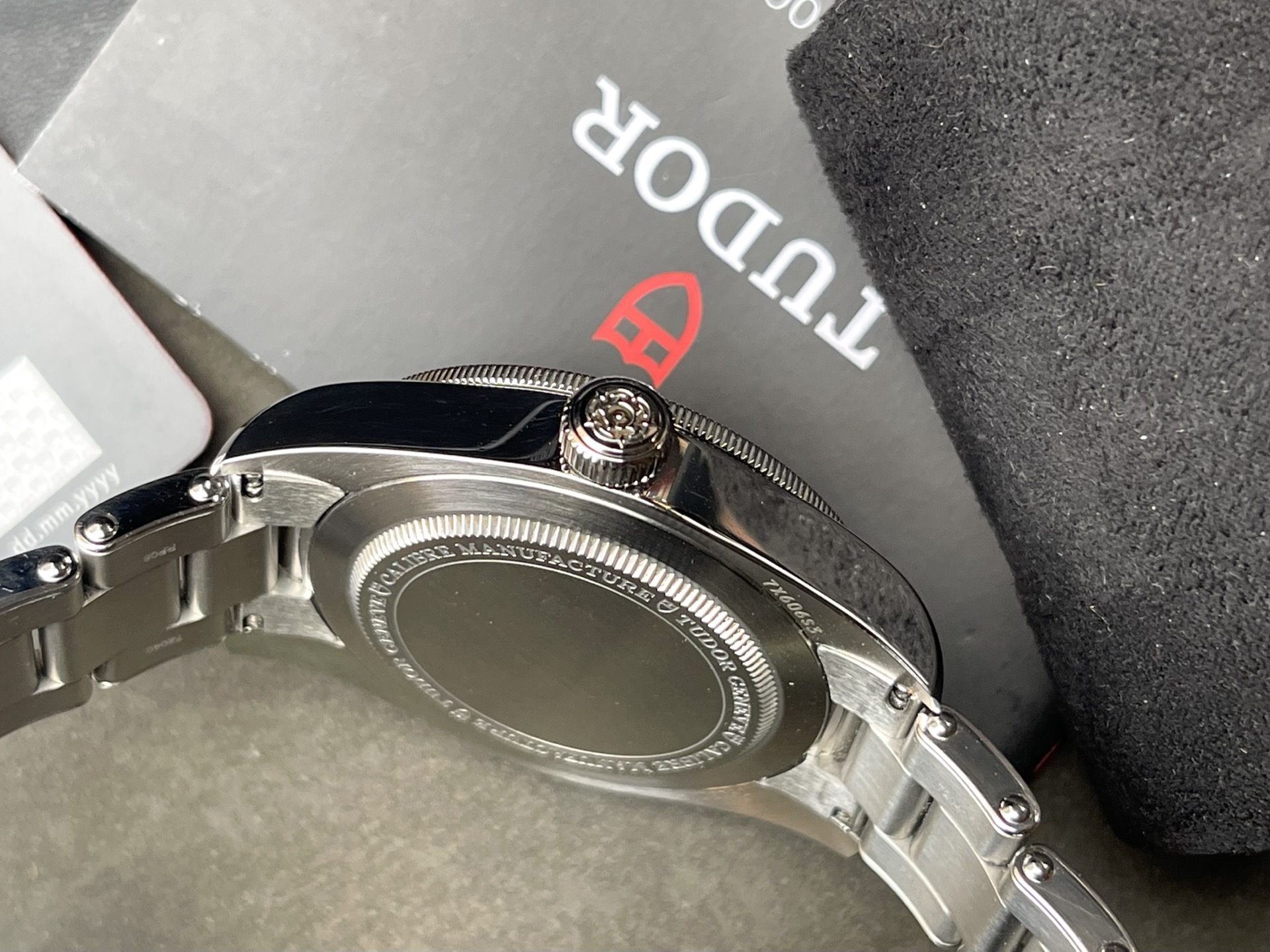 Tudor M79030N-0001 detail 4