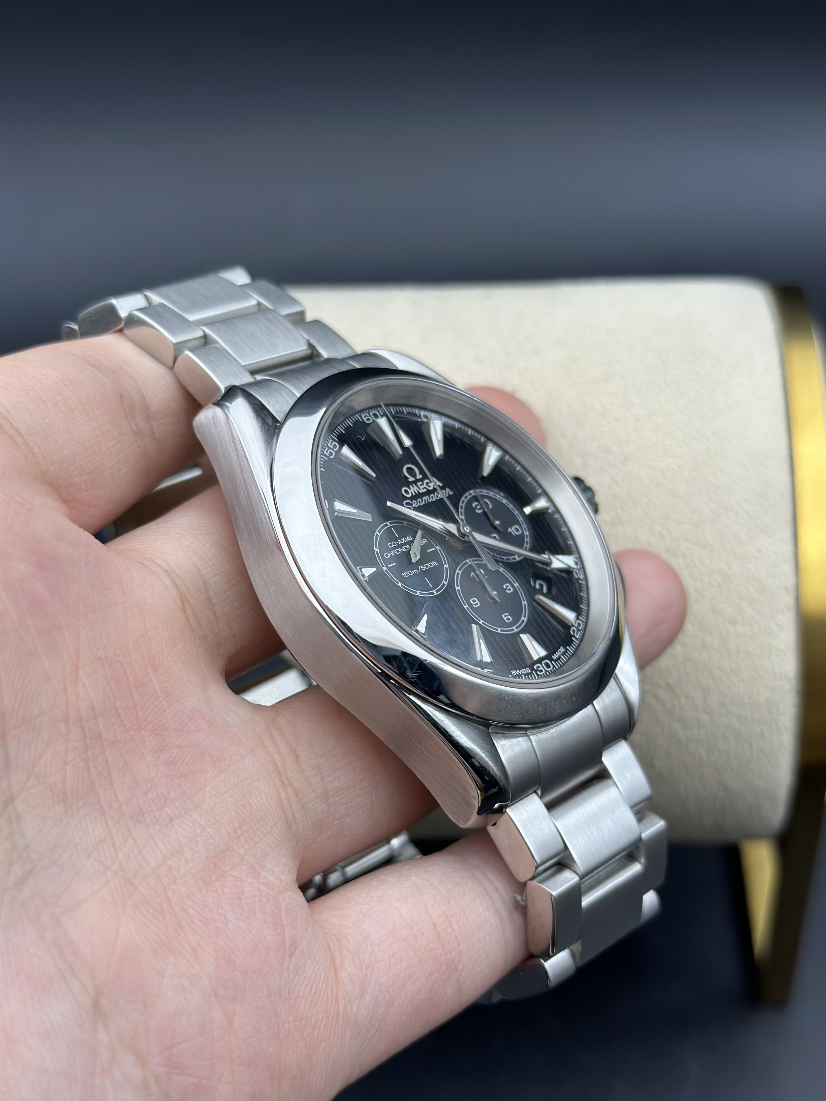 Omega 231.10.44.50.06.001 detail 2