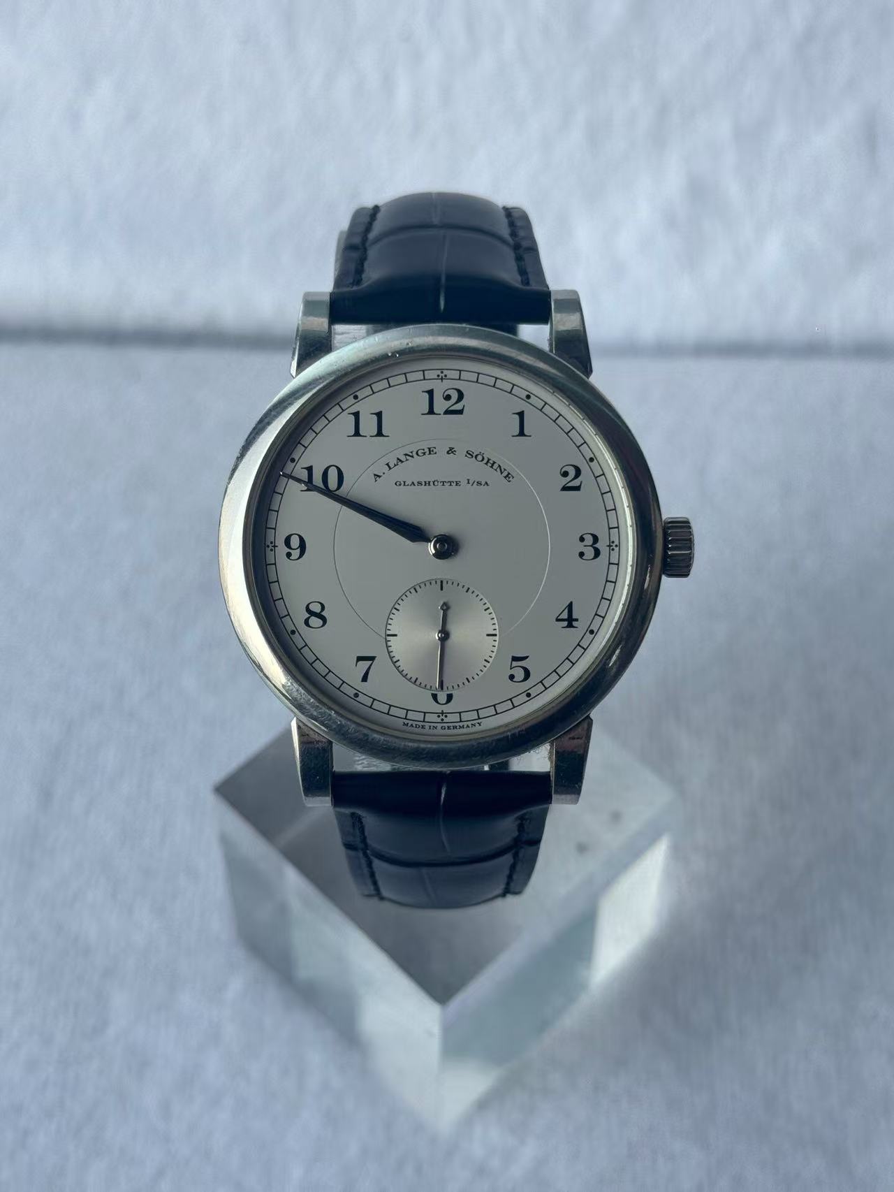 A. Lange & S&ouml;hne 233.025 detail 1