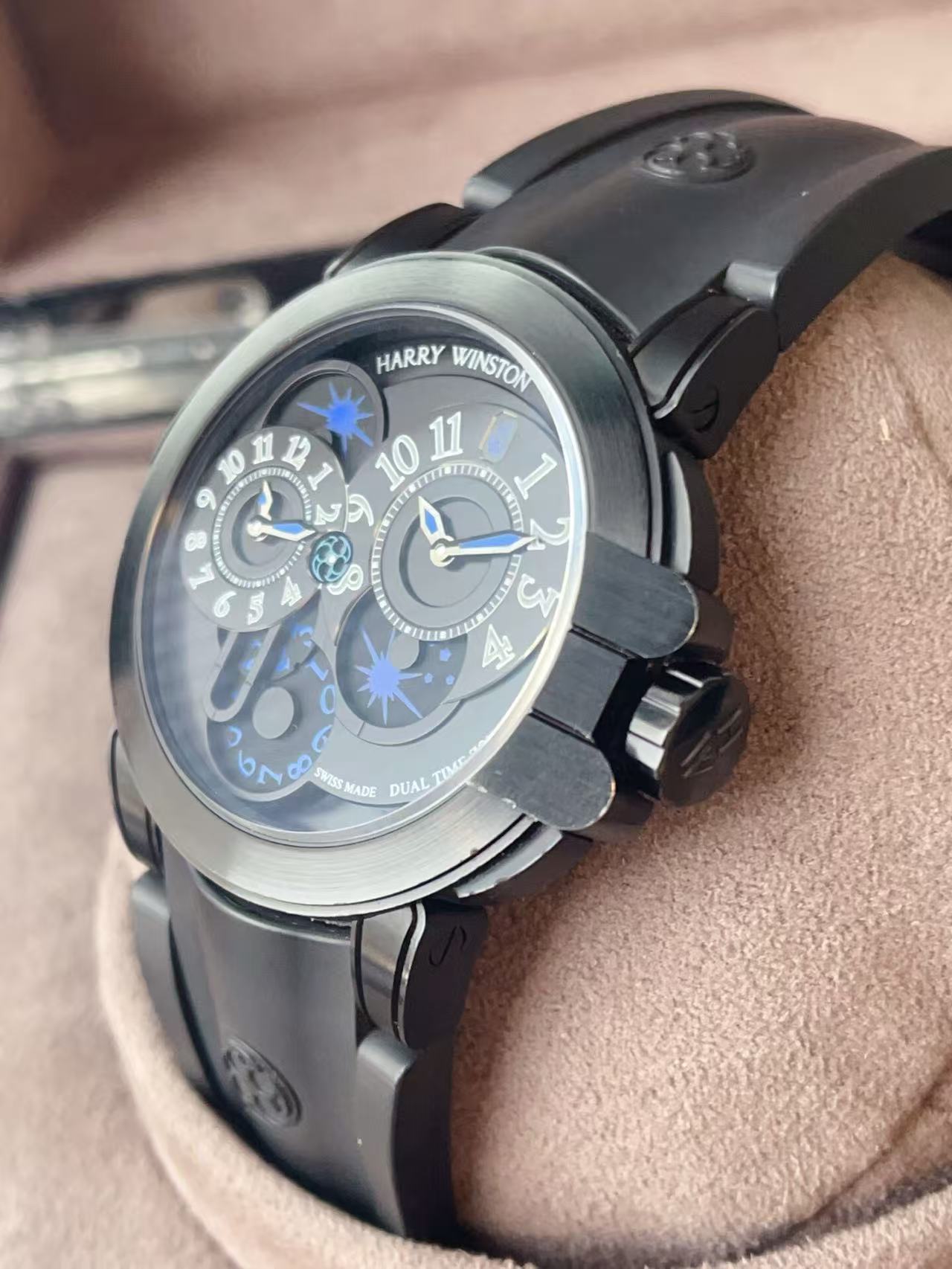 Harry Winston OCEATZ44ZZ007 detail 1