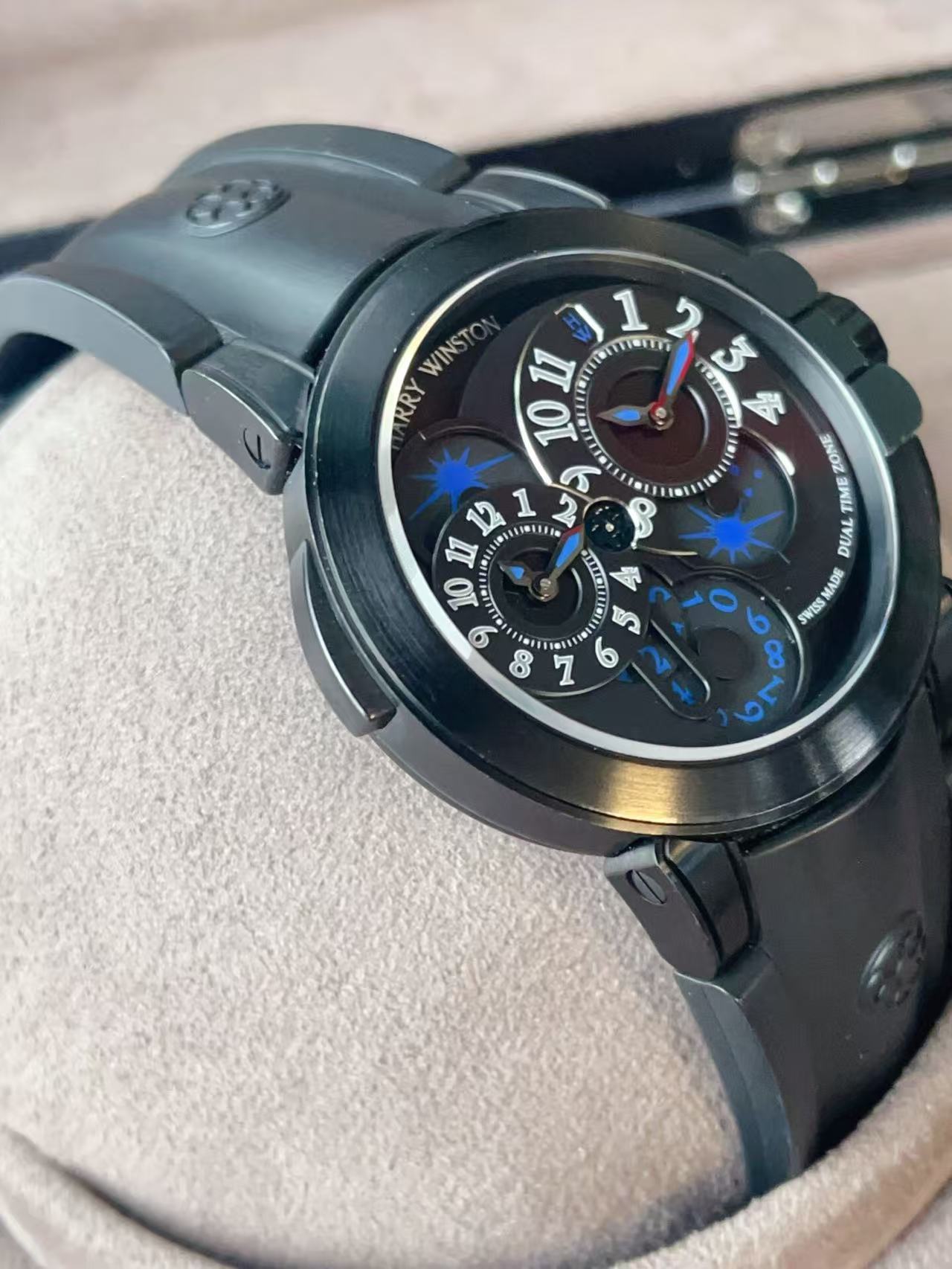 Harry Winston OCEATZ44ZZ007 detail 2