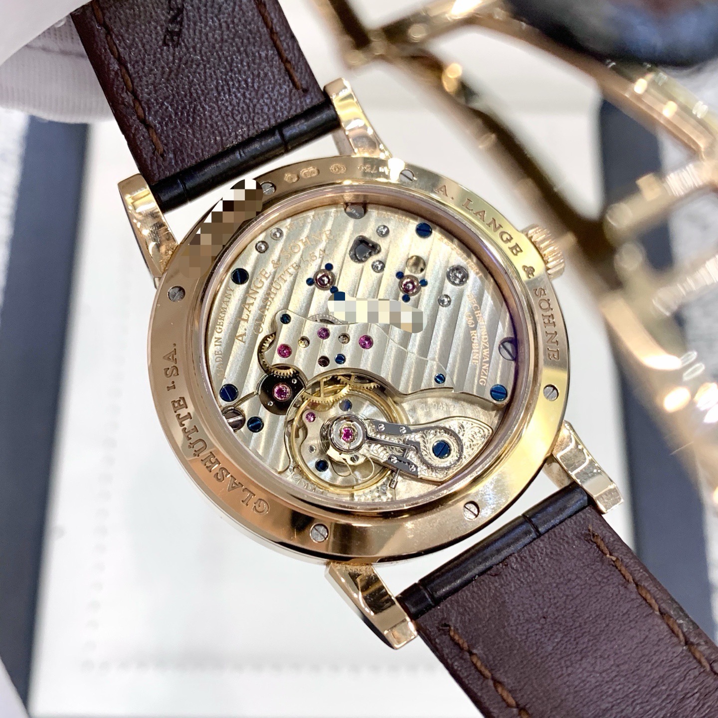 A. Lange & S&ouml;hne 232.032 detail 3