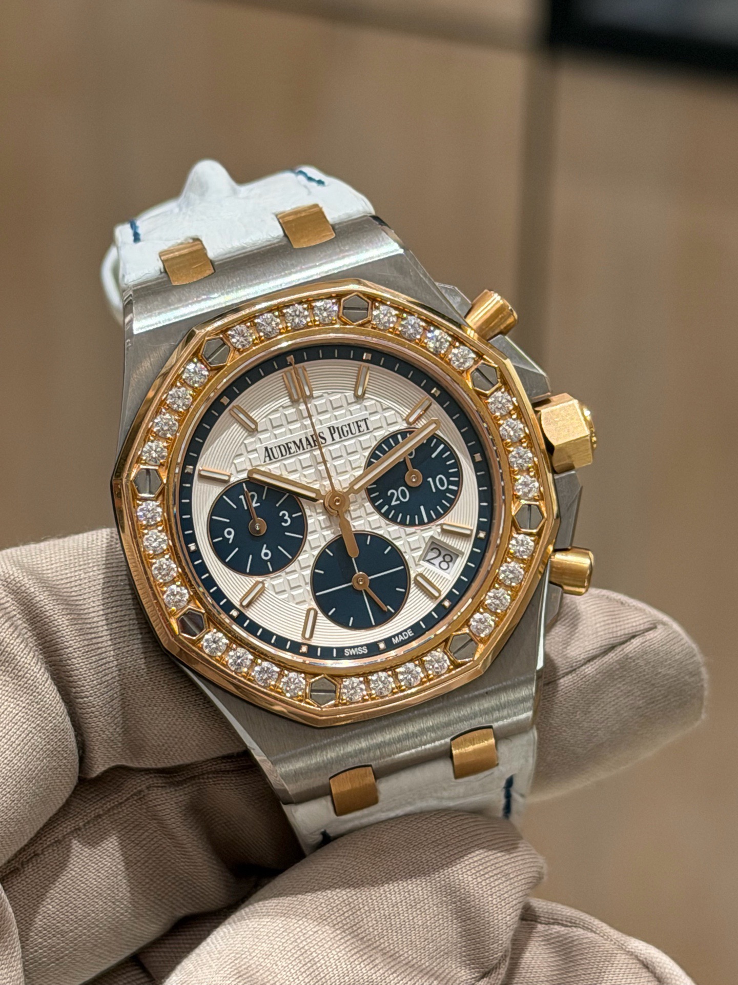 Audemars Piguet 26234SR.ZZ.D202CR.01