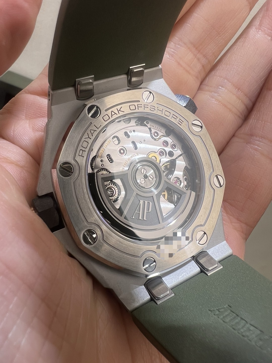 Audemars Piguet 15720ST.OO.A052CA.01 detail 4
