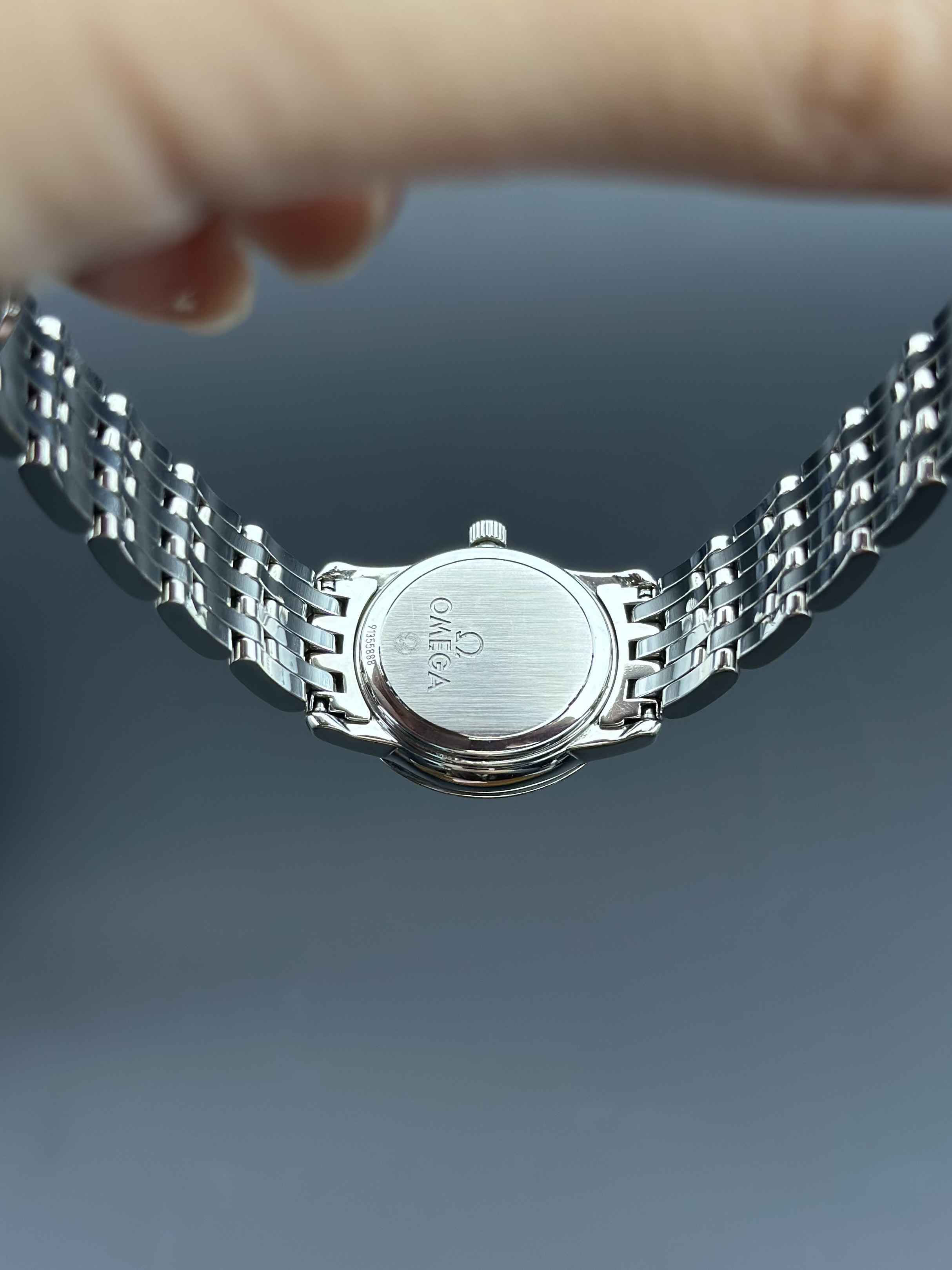 Omega 4575.75.00 detail 6