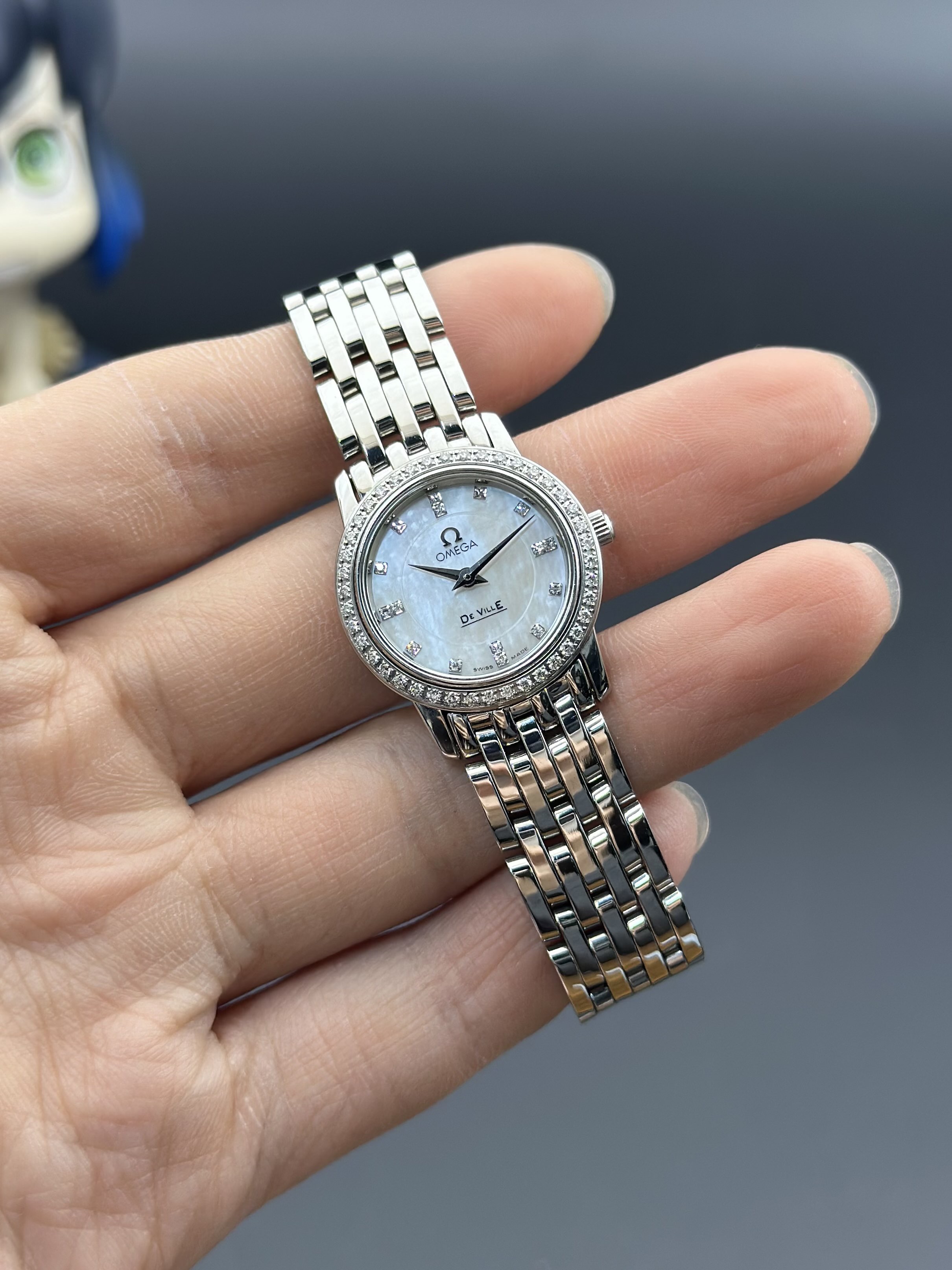 Omega 4575.75.00 detail 7