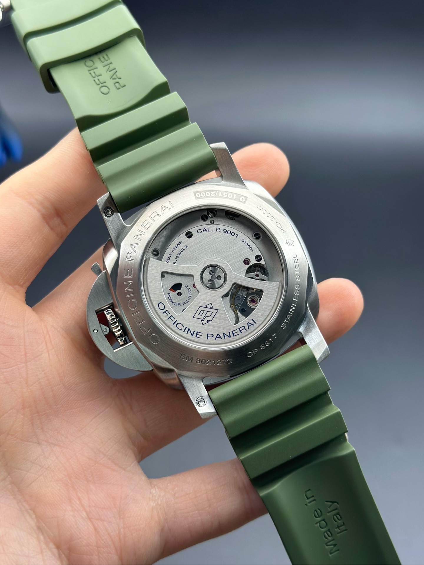 Panerai PAM00320 detail 7