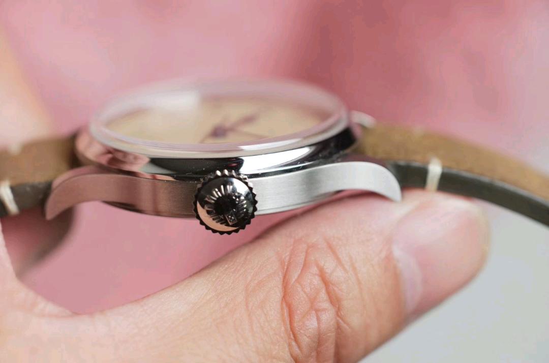 Longines L2.819.4.93.2 detail 6