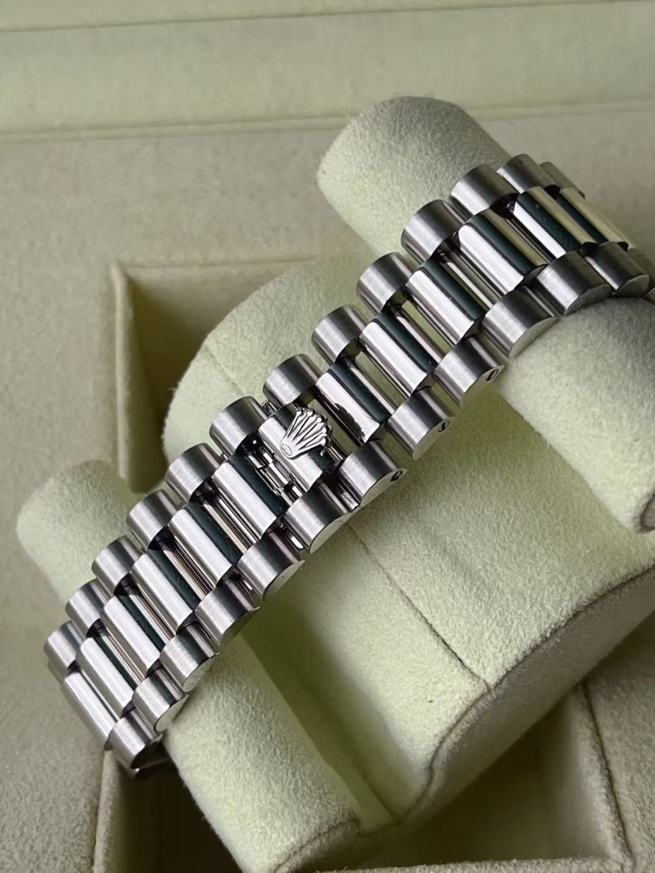 Rolex 118366-83206 detail 6