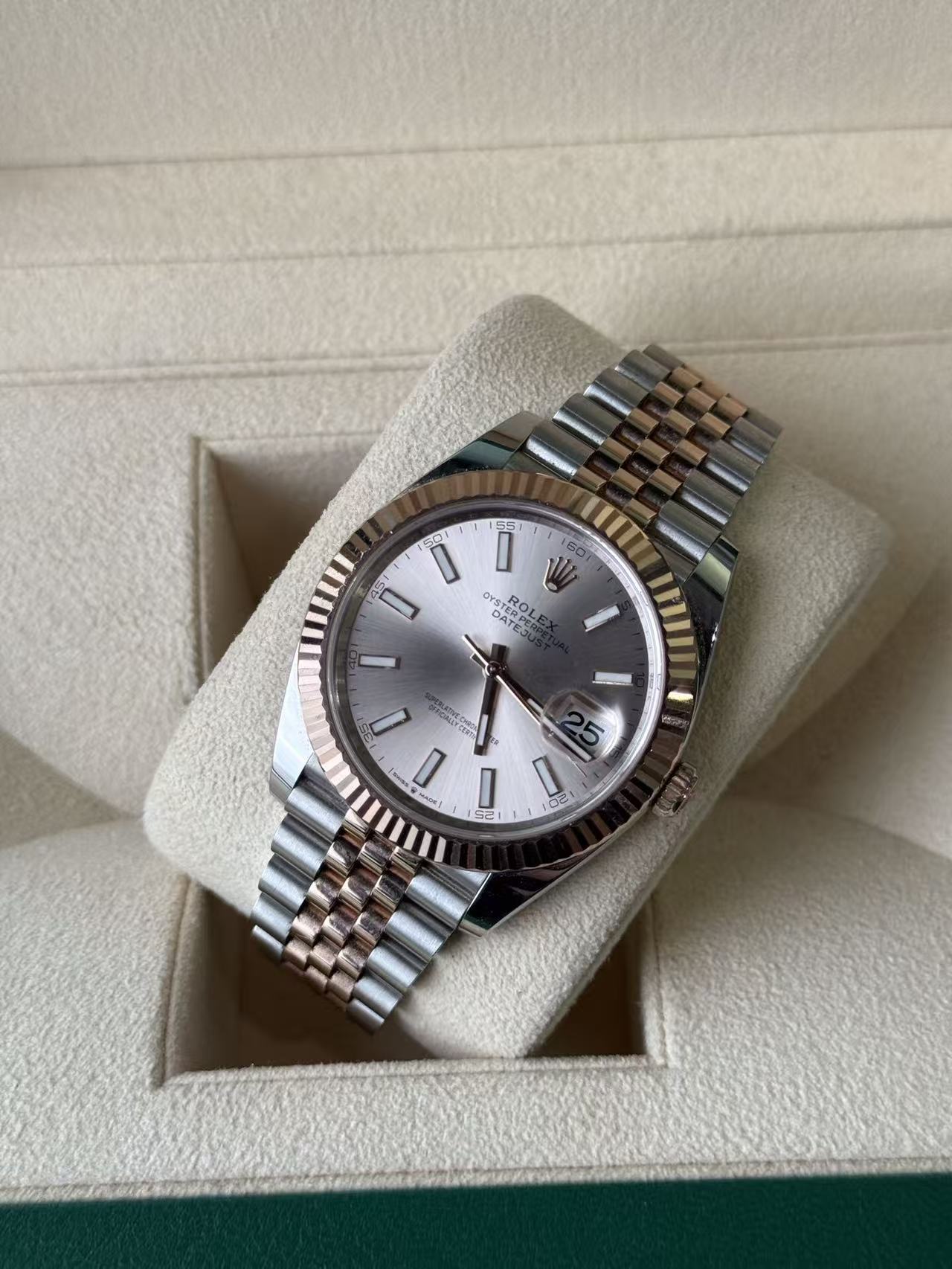 Rolex 126331 detail 1