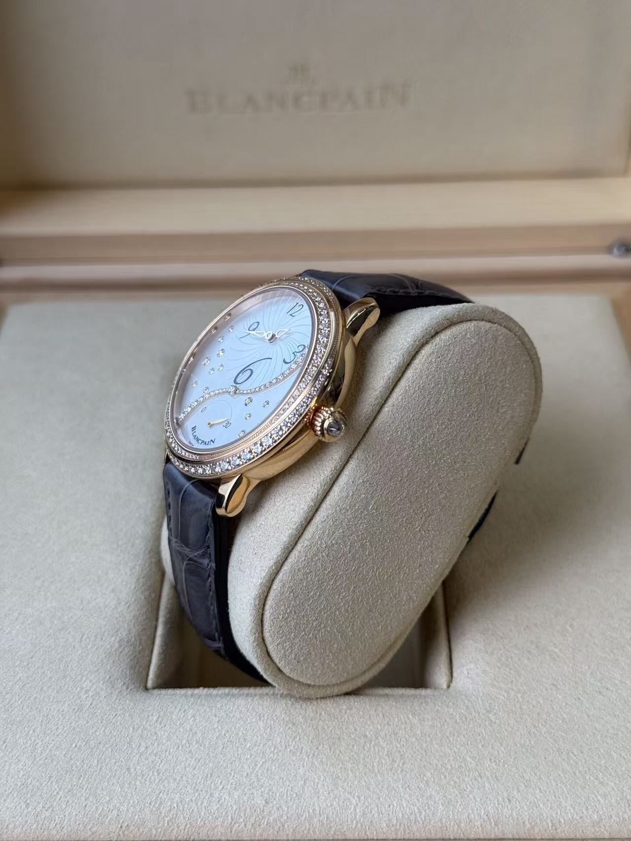 Blancpain 3650A-3754-58B detail 2