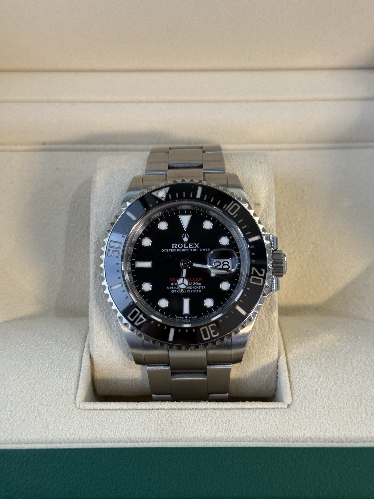 Rolex 126600-0001