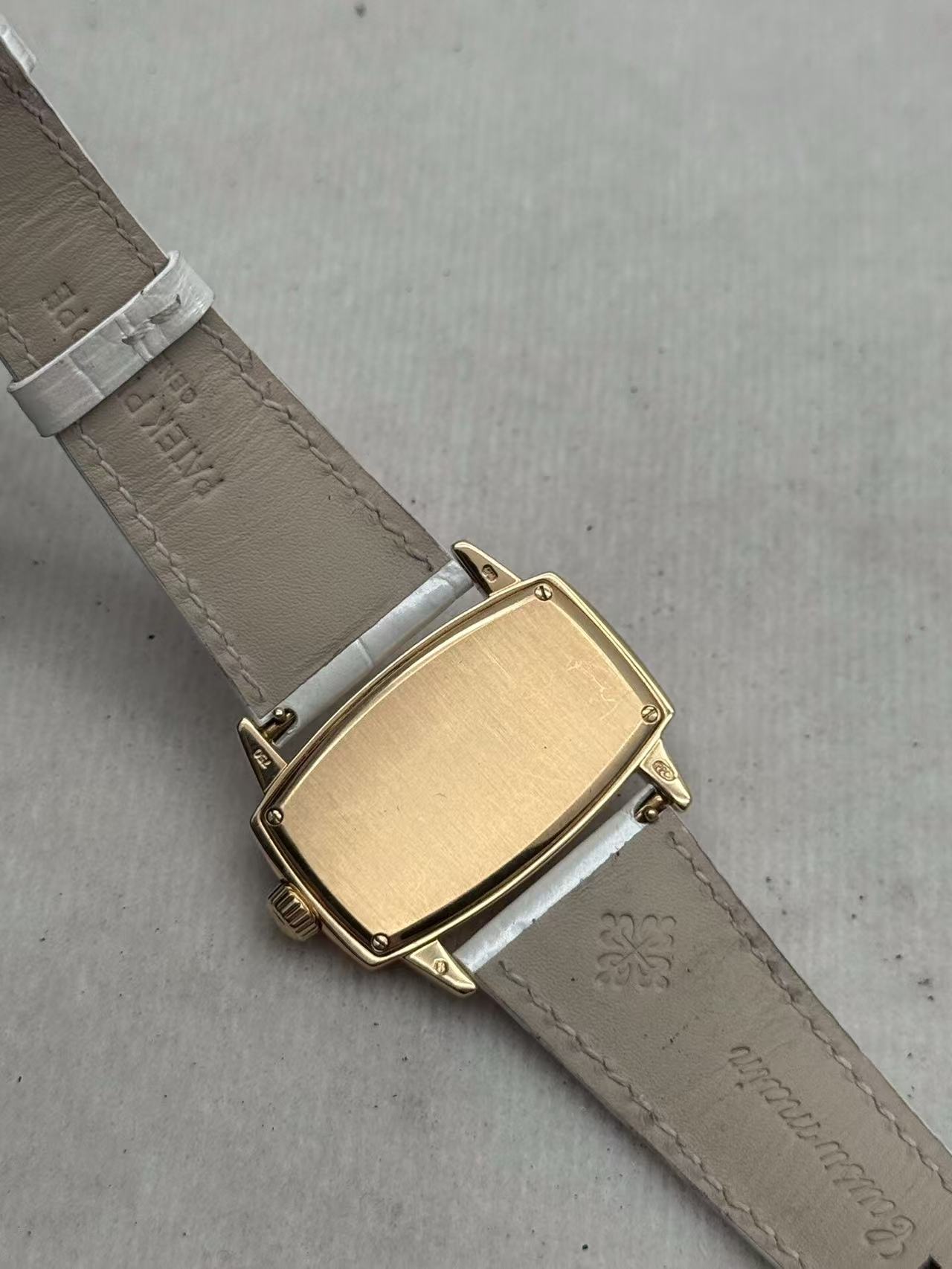 Patek Philippe 4980R-001 detail 3