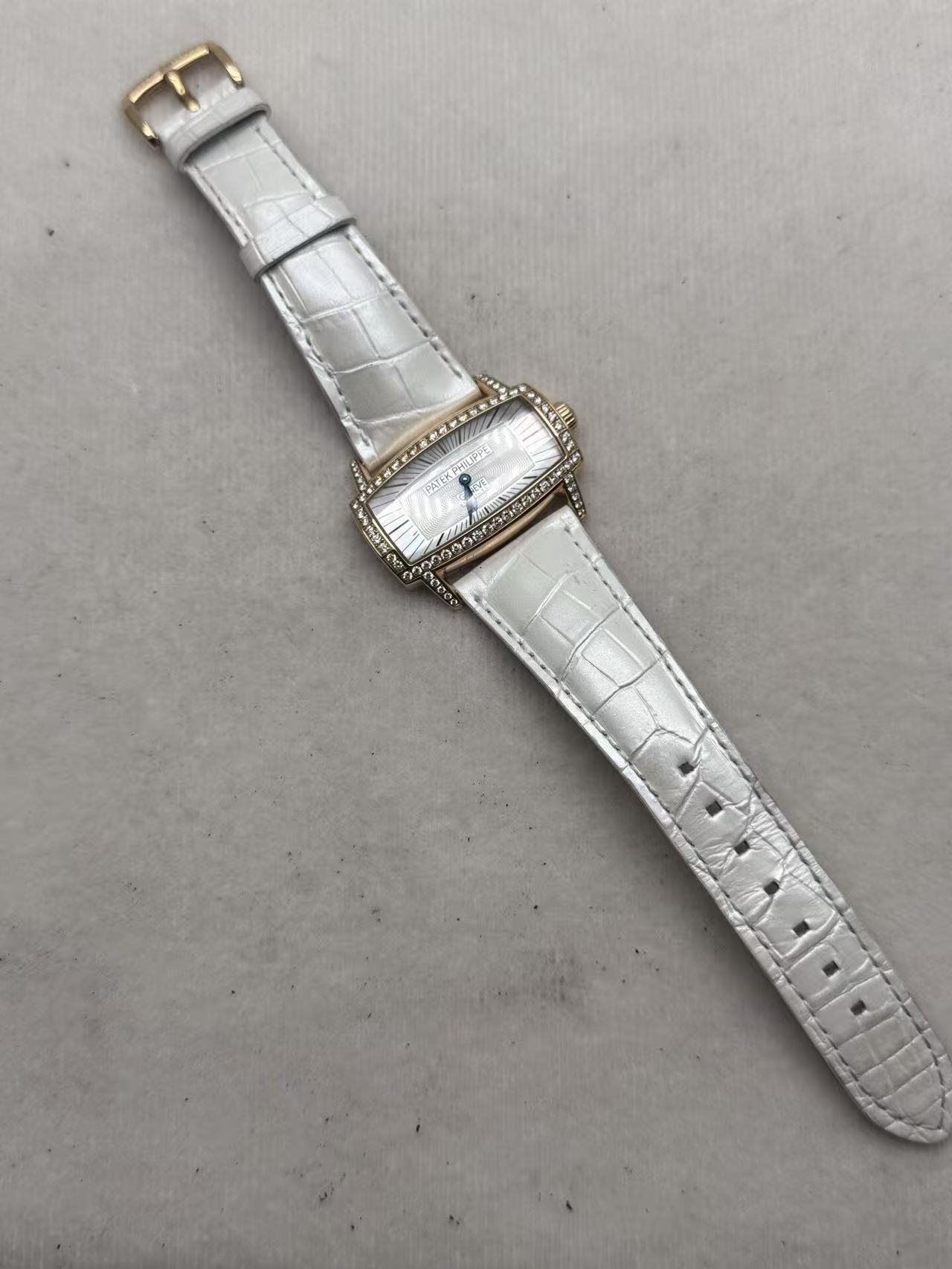 Patek Philippe 4980R-001 detail 5